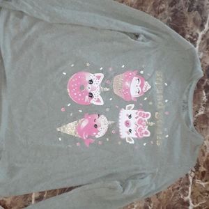 Girls shirt size 2X
